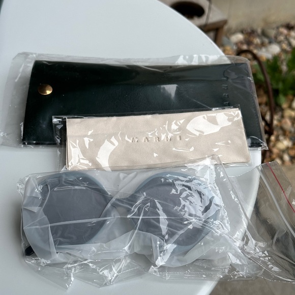 NWT MARNI SUNGLASSES - Picture 6 of 6